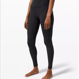 LULULEMON/ black wunderunder leggings